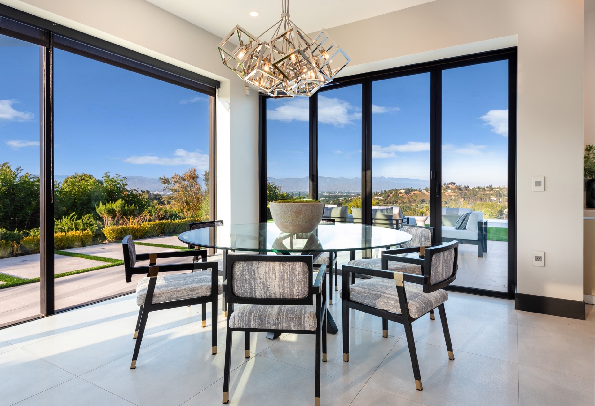 Gayle Crest Villa - Image 8