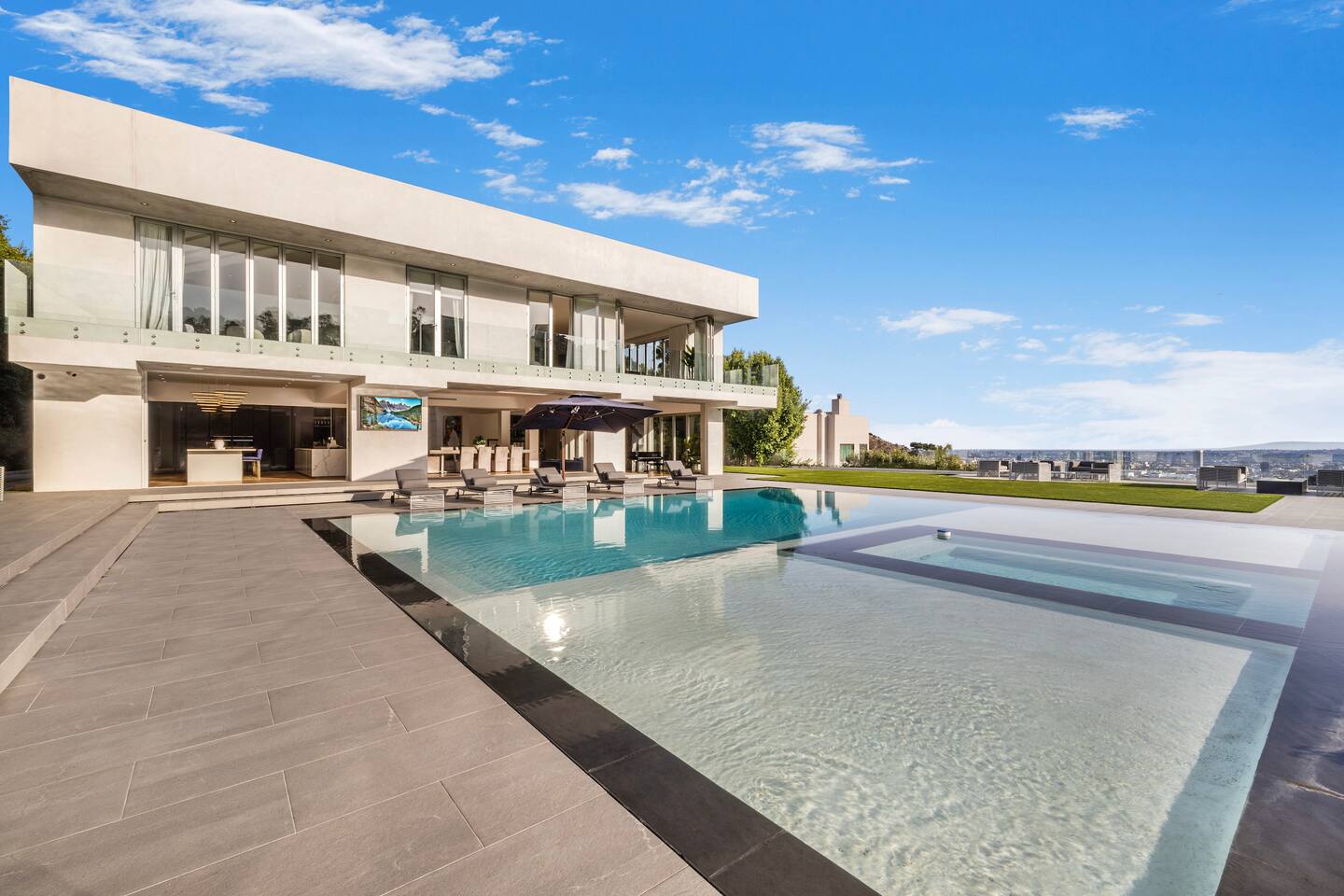 Mount Olympus Modern Glass Mansion - Image 7