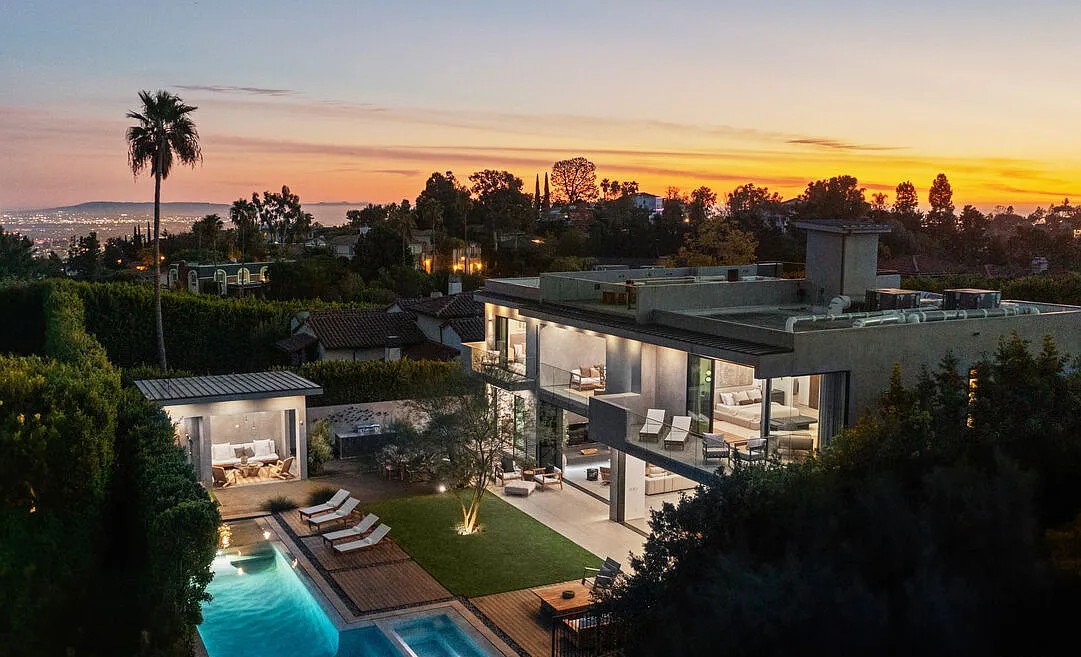 Stradella Horizon Villa