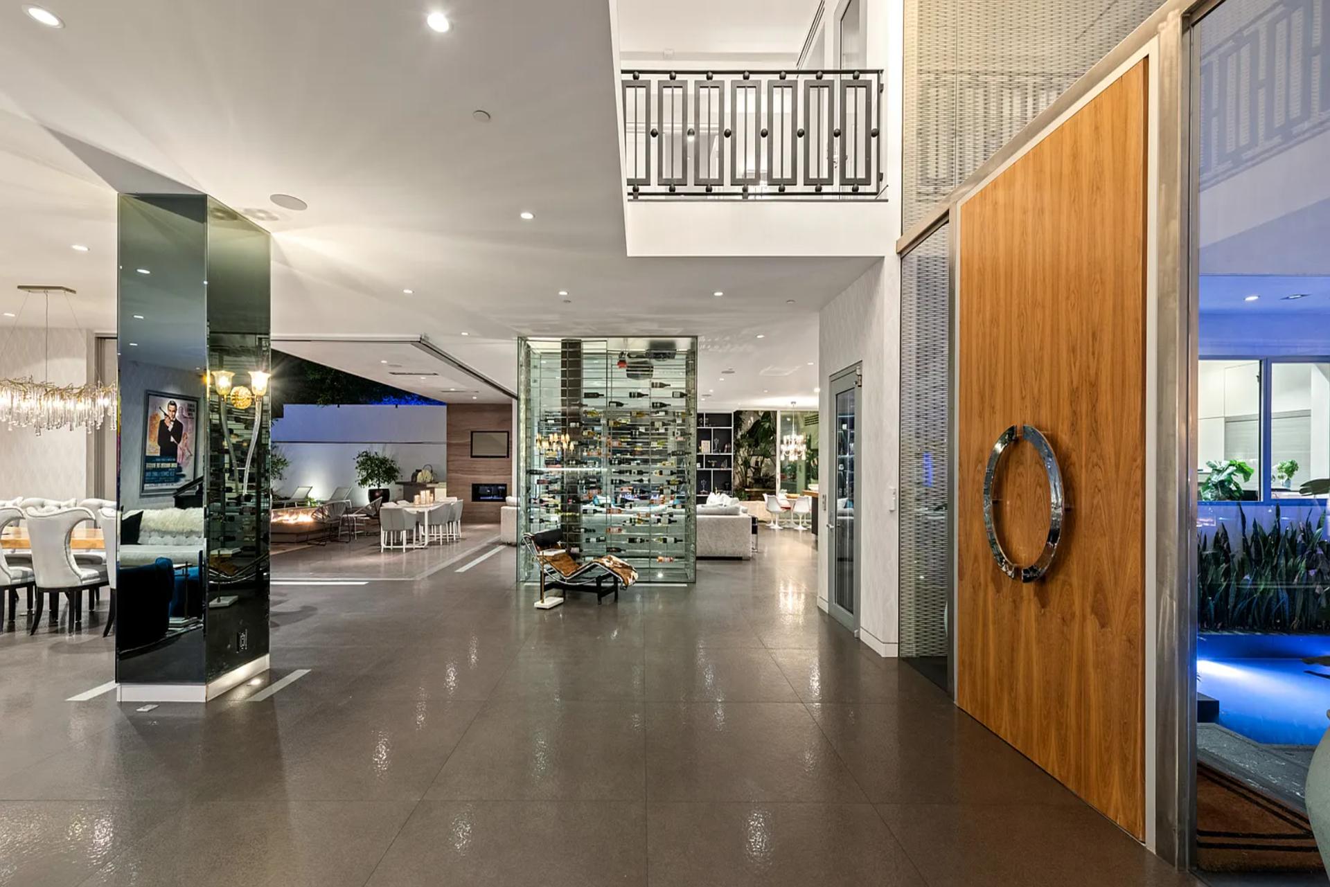 Alta Royale Palace - Image 7