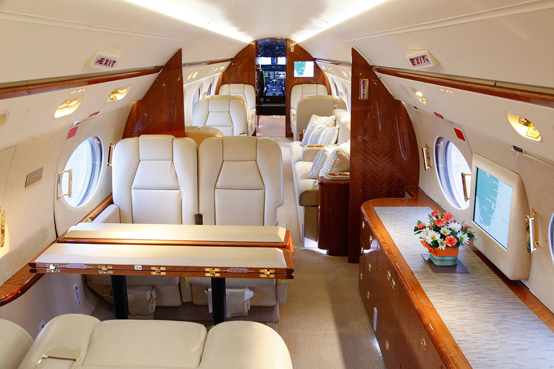 Gulfstream G550 - Image 7
