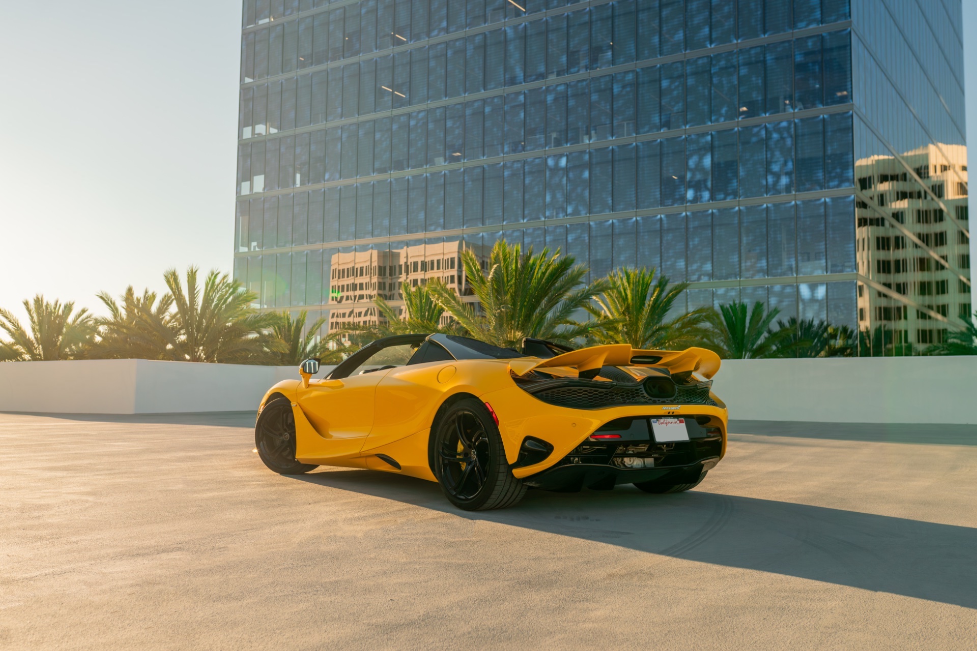 750S Spider (yellow) - Image 6