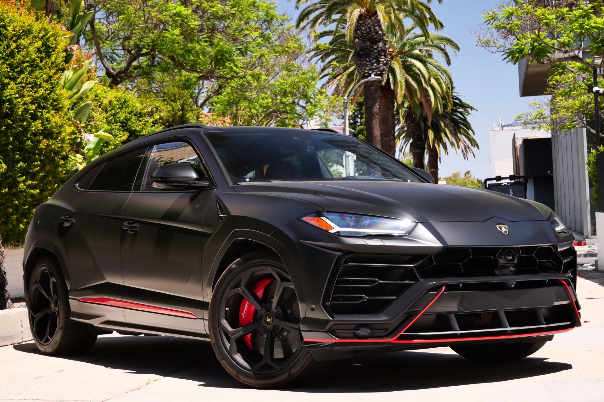 Urus Matte Black w/ Red Lining