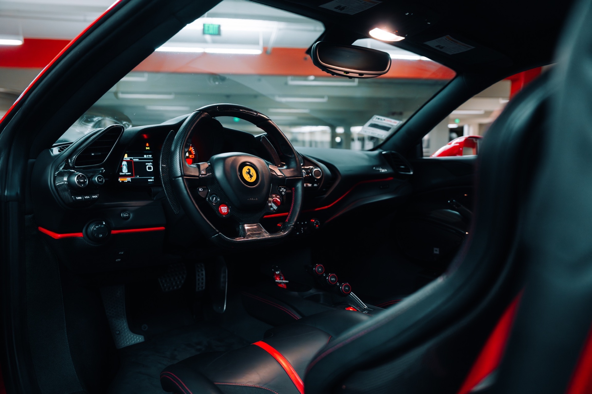 488 Pista Red (2019) - Image 6