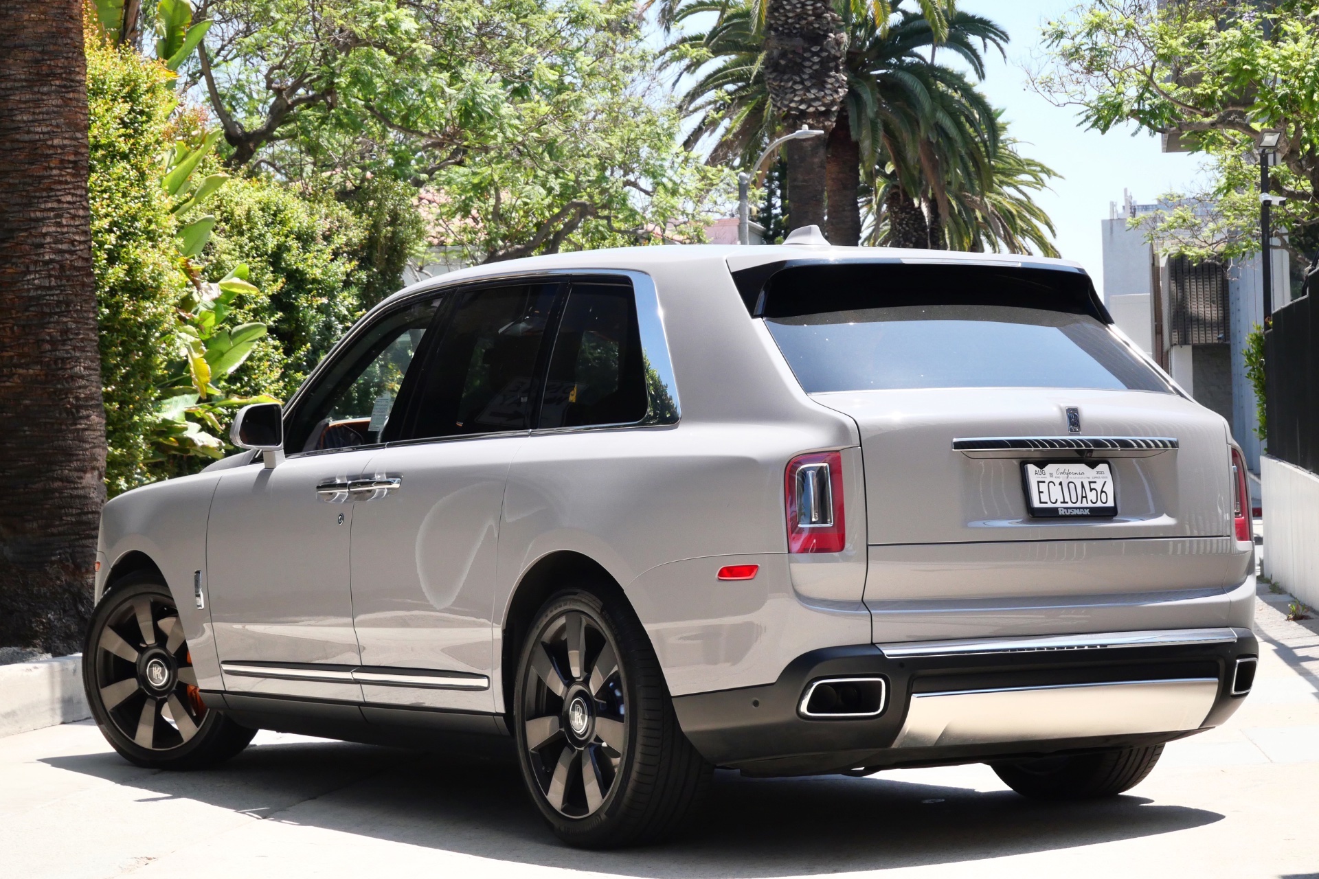 Cullinan Grey – Orange Interior - Image 9