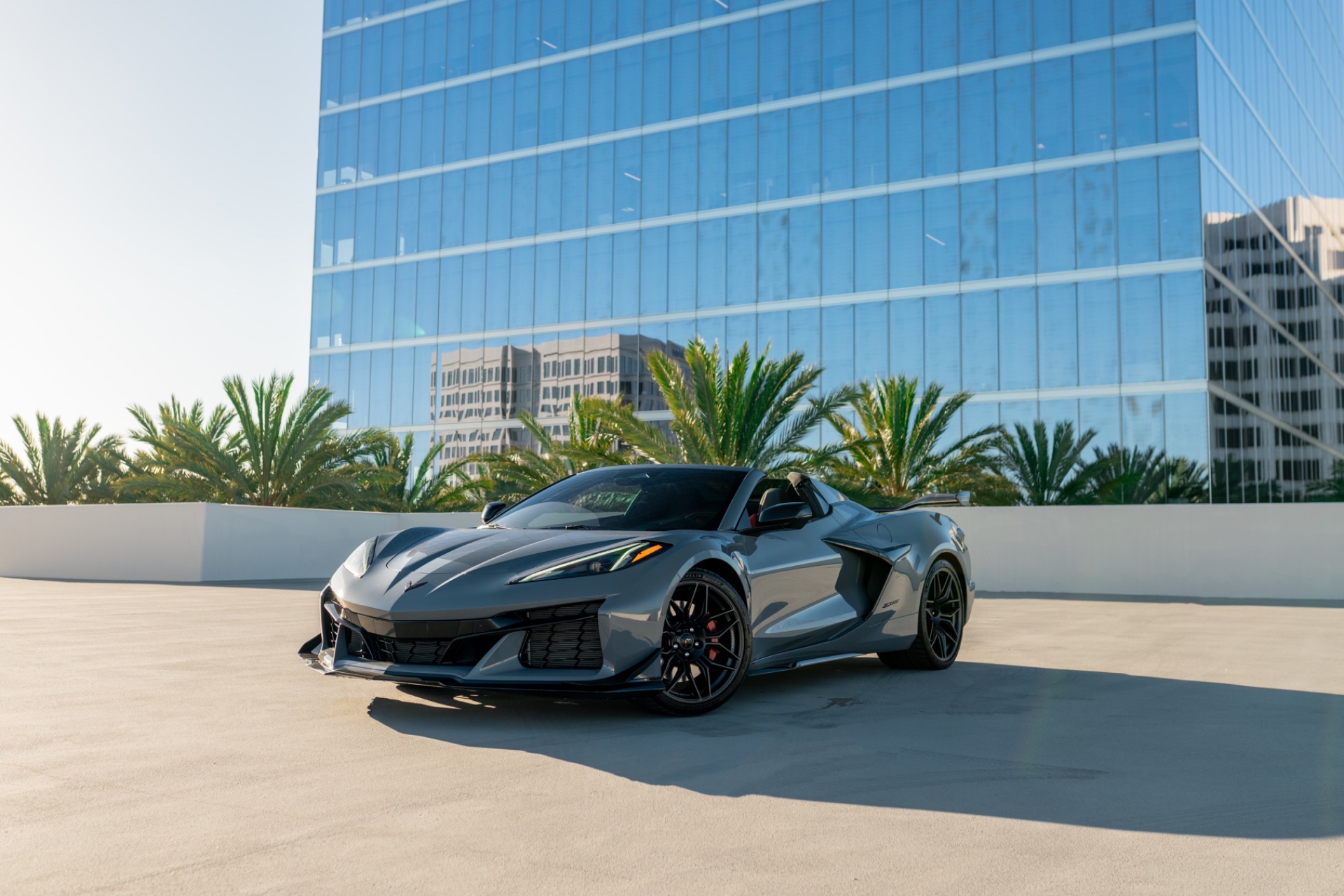 Corvette C8 Z06 Grey - Image 6