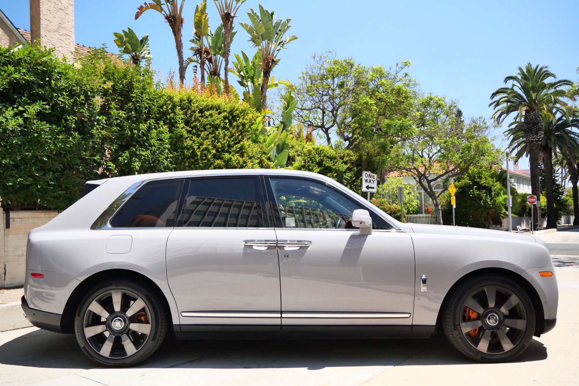 Cullinan Grey – Orange Interior - Image 6