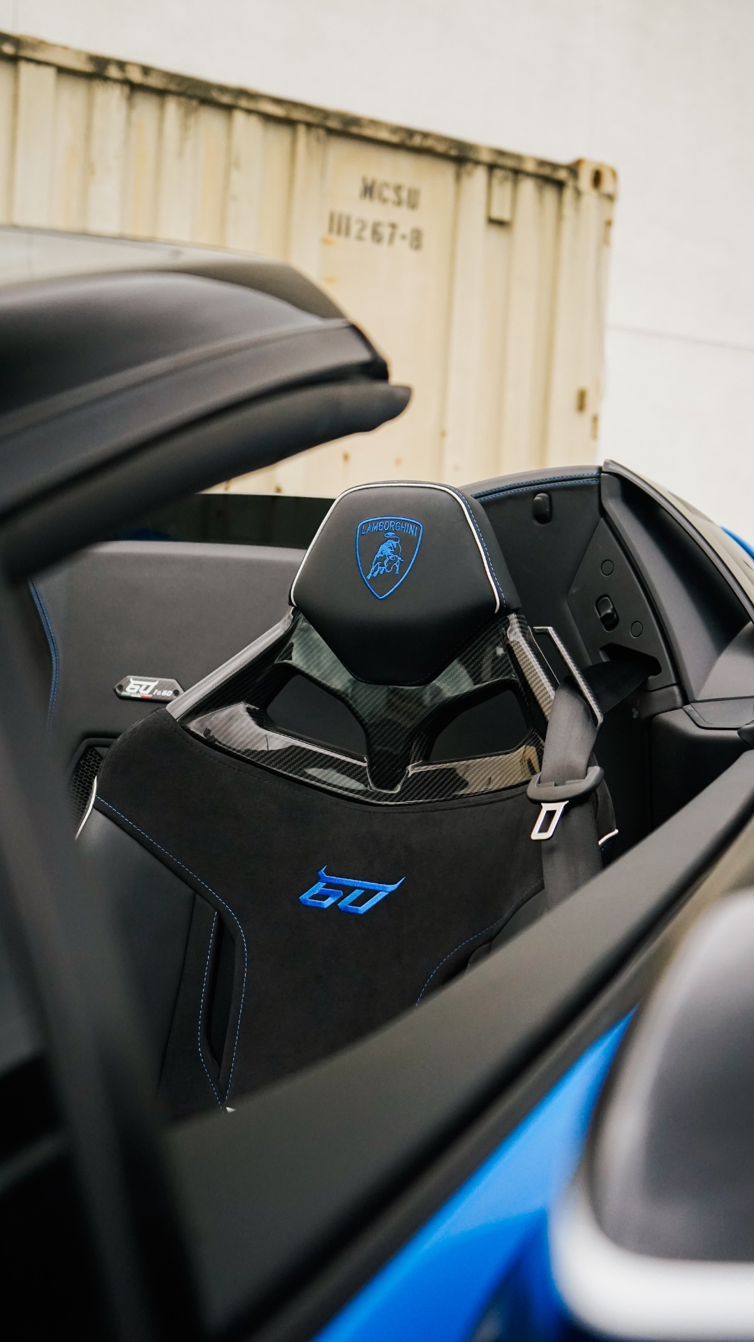 Huracan Evo Spyder 60TH Anniversary (2024) - Image 8