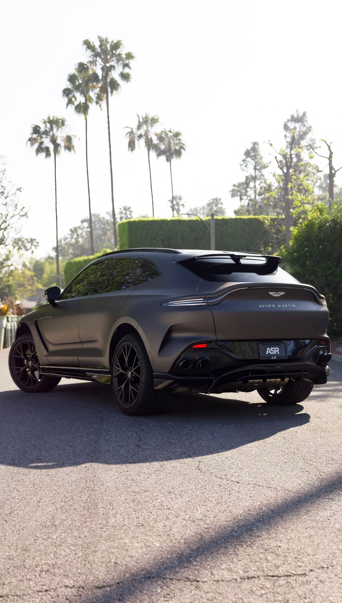 DBX 707 - Thumbnail 2