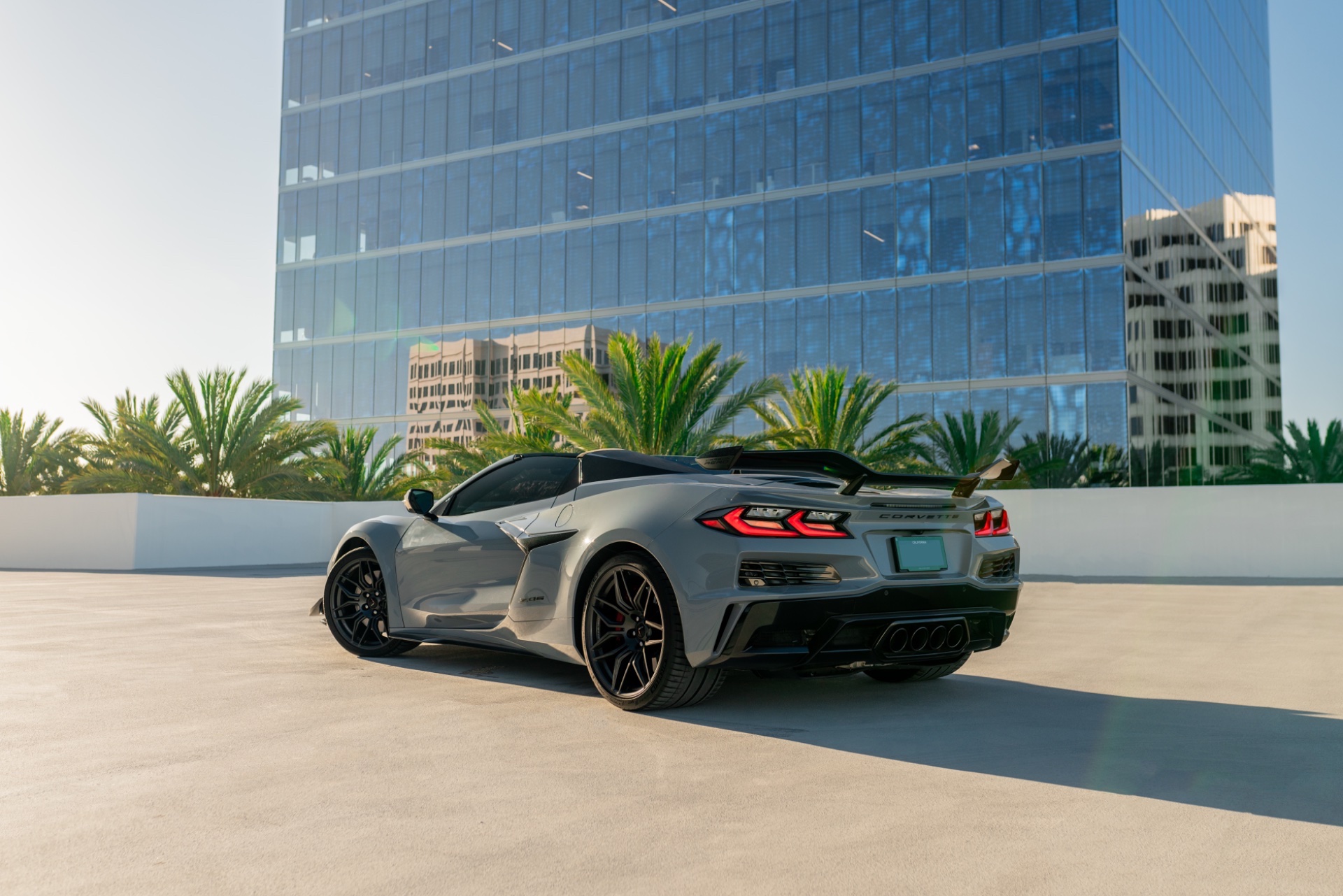 Corvette C8 Z06 Grey - Image 8