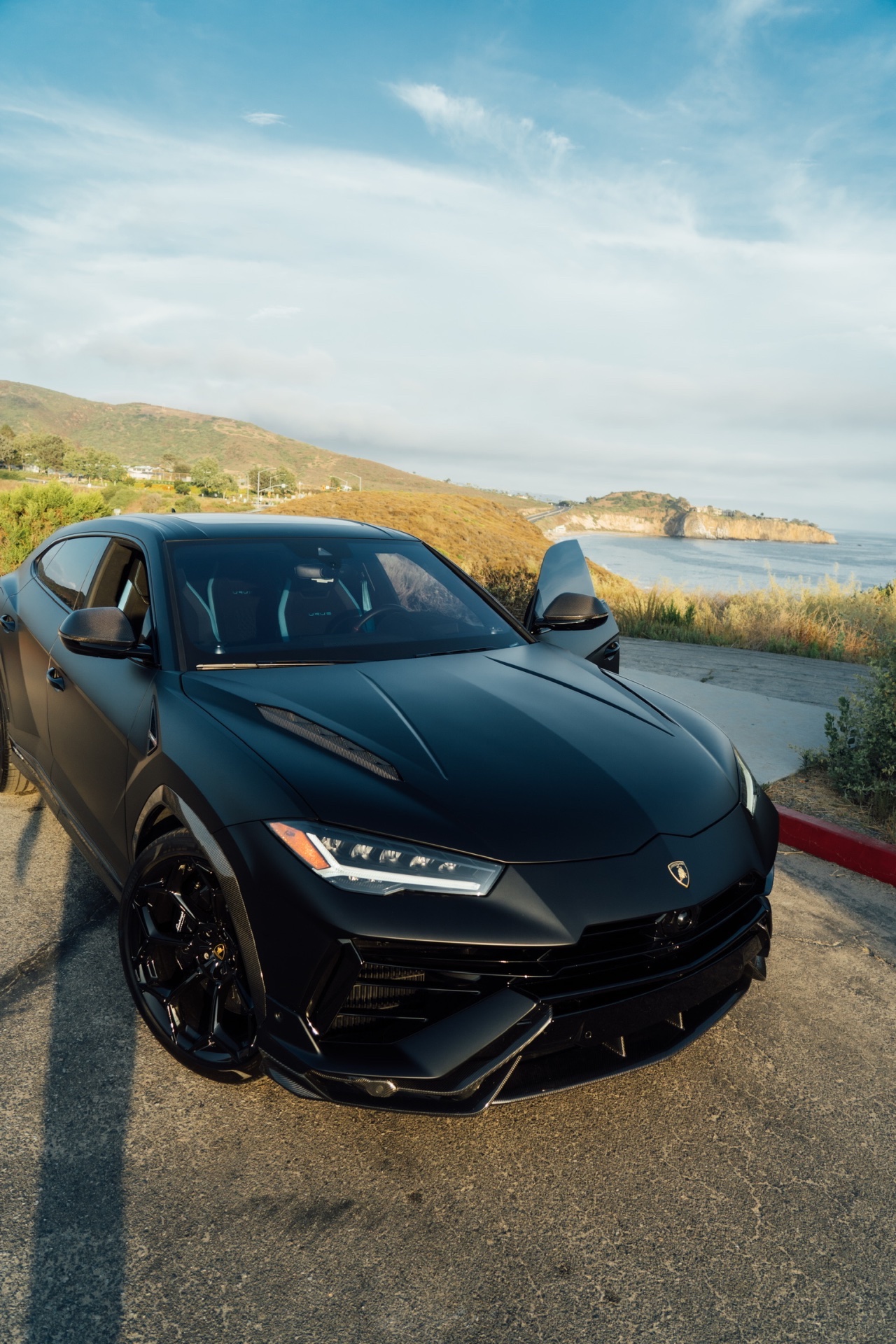 Urus Performante Matte Black (2024) - Image 8
